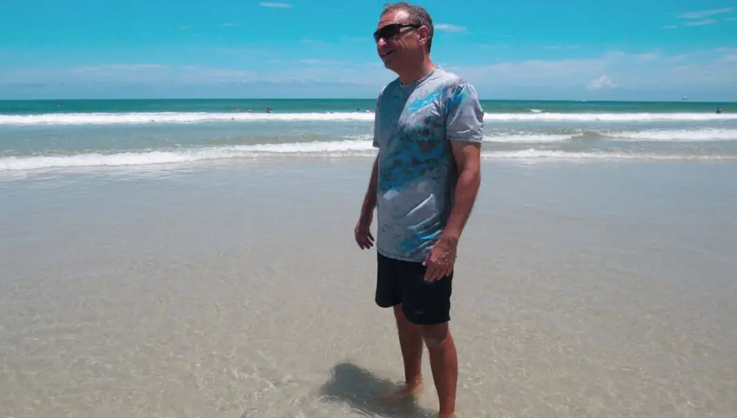 Picture of man with swim shirt on Lido Beach