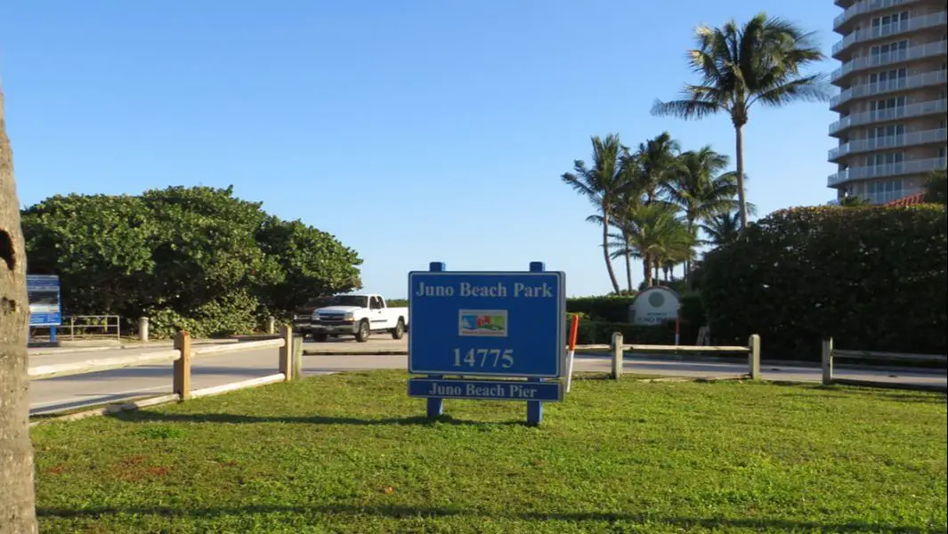 Picture of Juno Beach Park sign