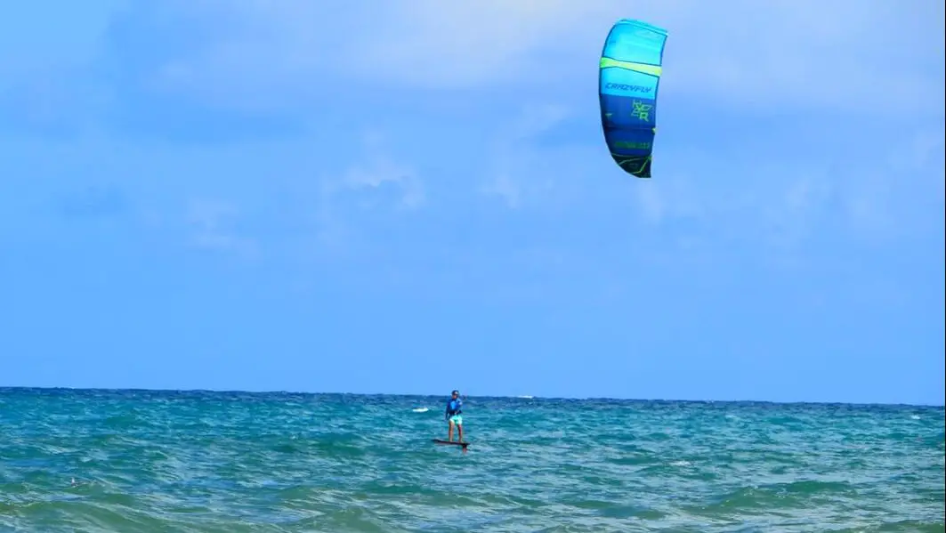 Kitesurfing Miami Beach ocean