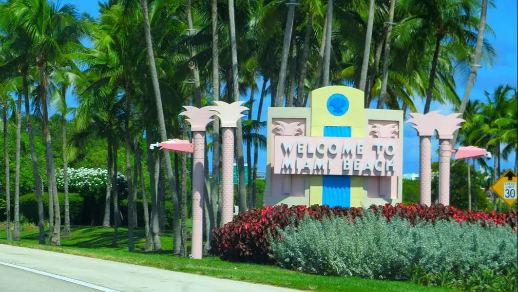 Miami Beach Welcome Sign