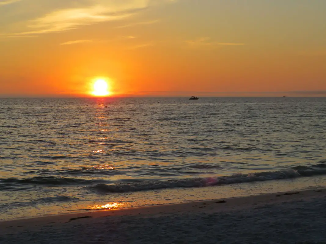 Picture of Fort Myers Beach sunset over Gulf